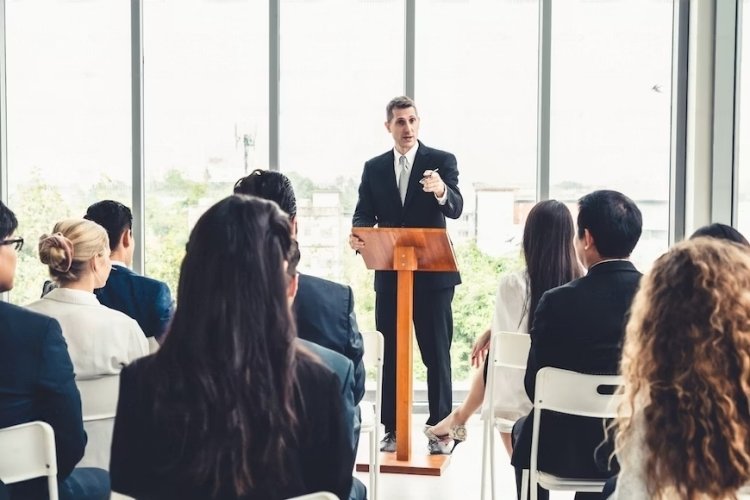 The Different Business-Related University Majors: Finding Your Path to Success